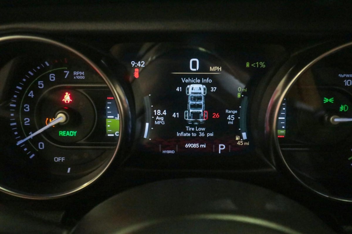 2021 Jeep Wrangler Unlimited Sahara 4XE - Photo 19