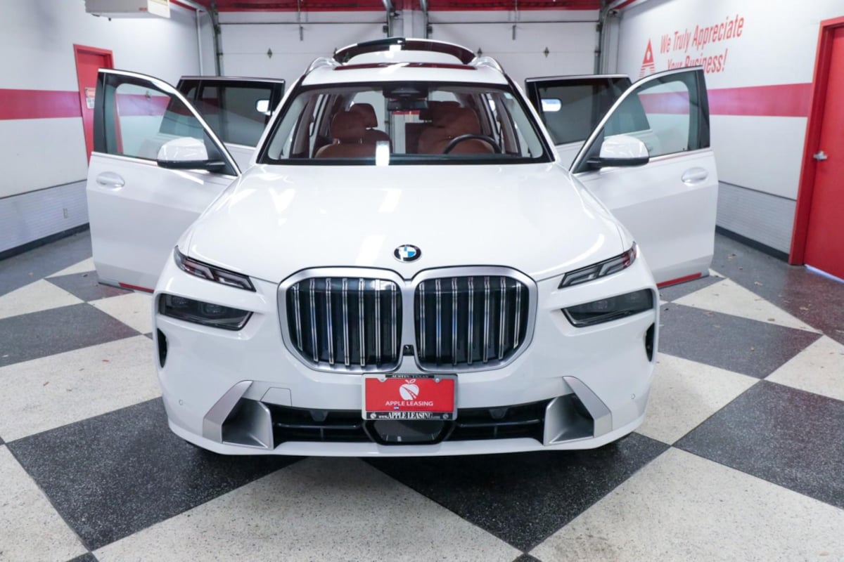 2024 BMW X7 40i - Photo 32