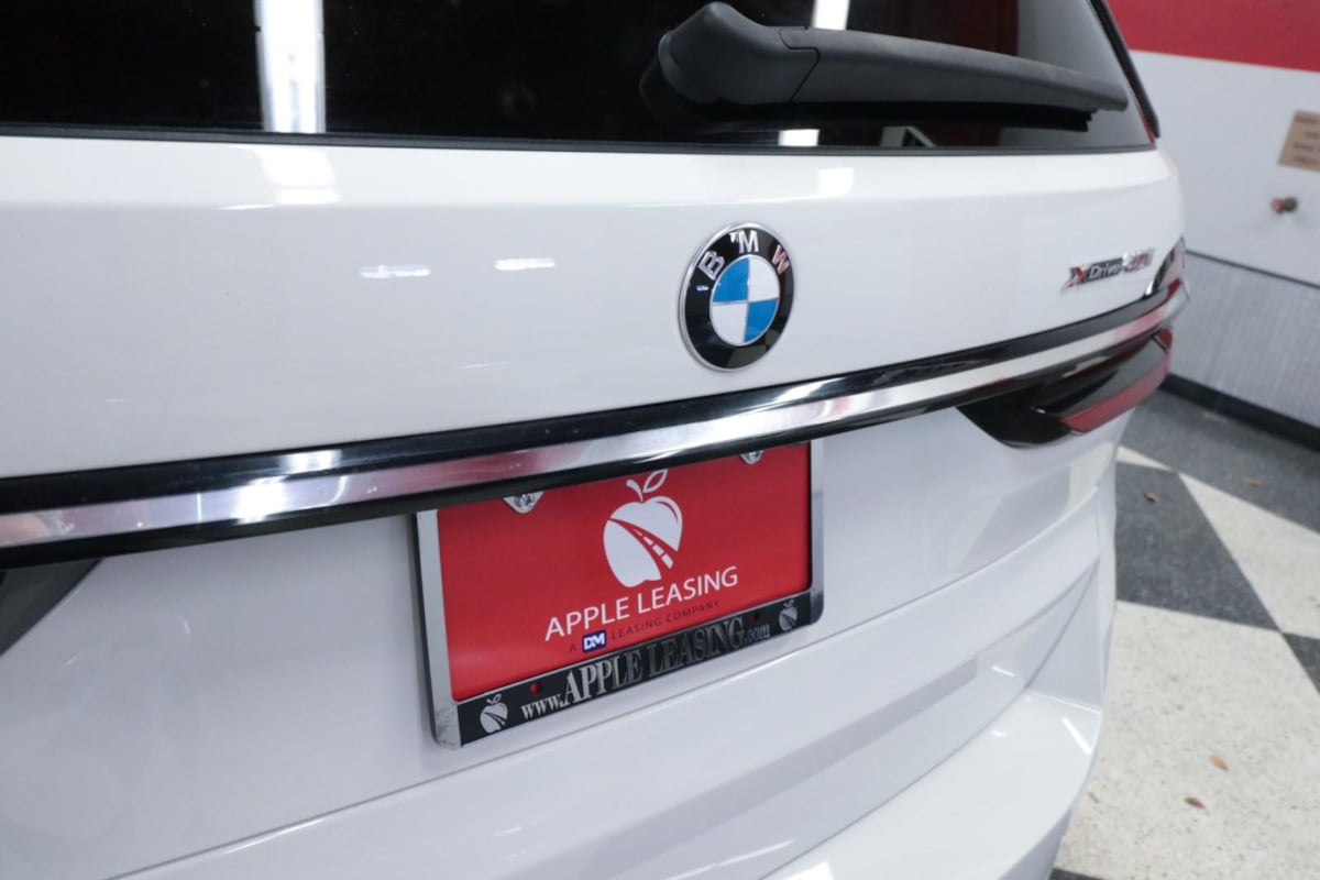 2024 BMW X7 40i - Photo 38