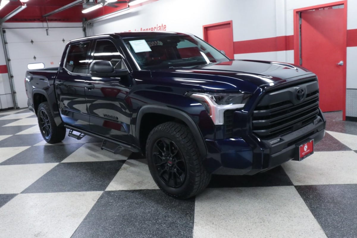 2022 Toyota Tundra SR5 - Photo 3