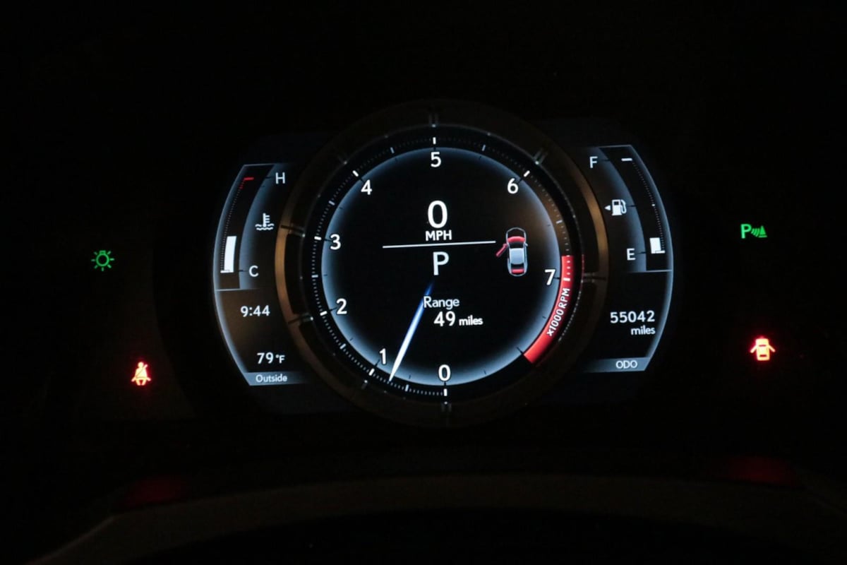 Lexus RC photo 15