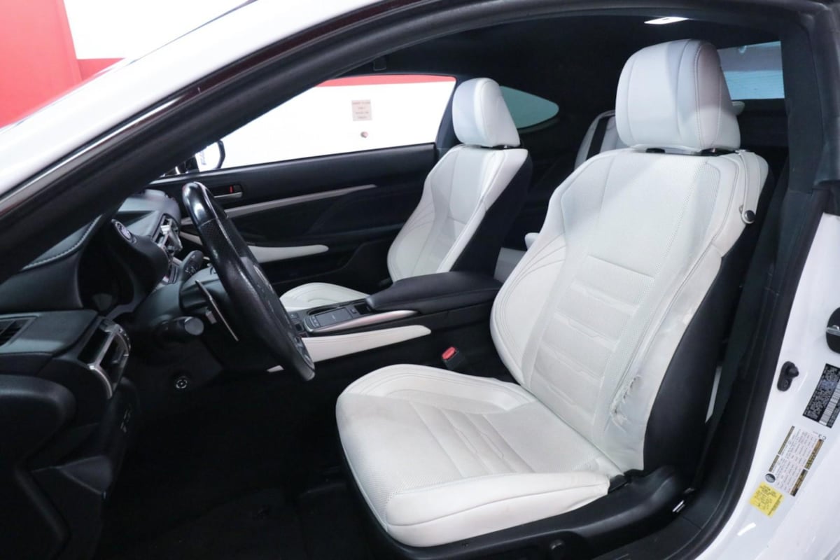 Lexus RC photo 22