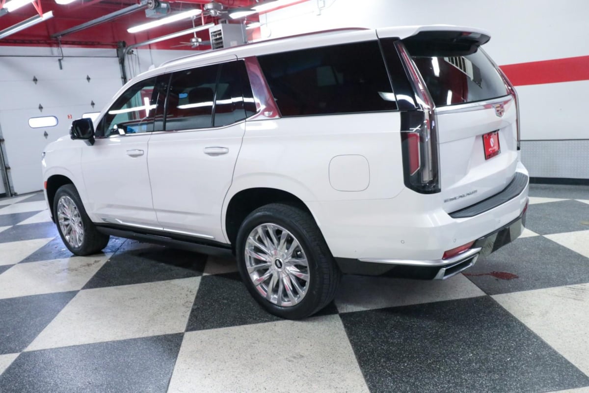 Cadillac Escalade photo 6