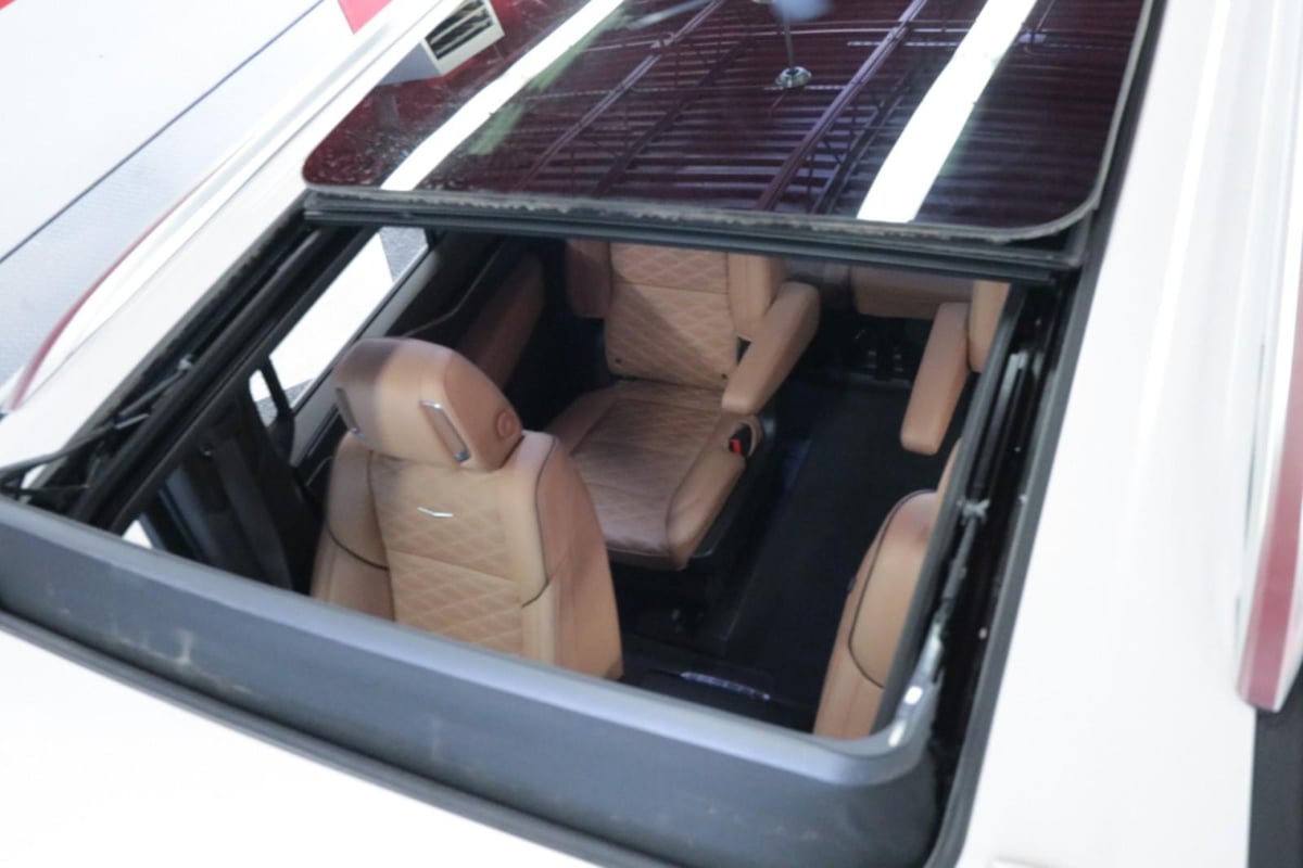 Cadillac Escalade photo 23