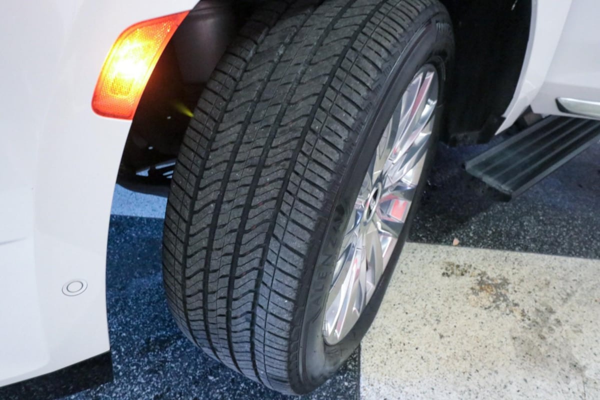 Cadillac Escalade photo 25