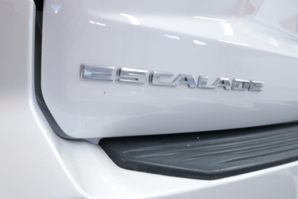 Cadillac Escalade photo 35