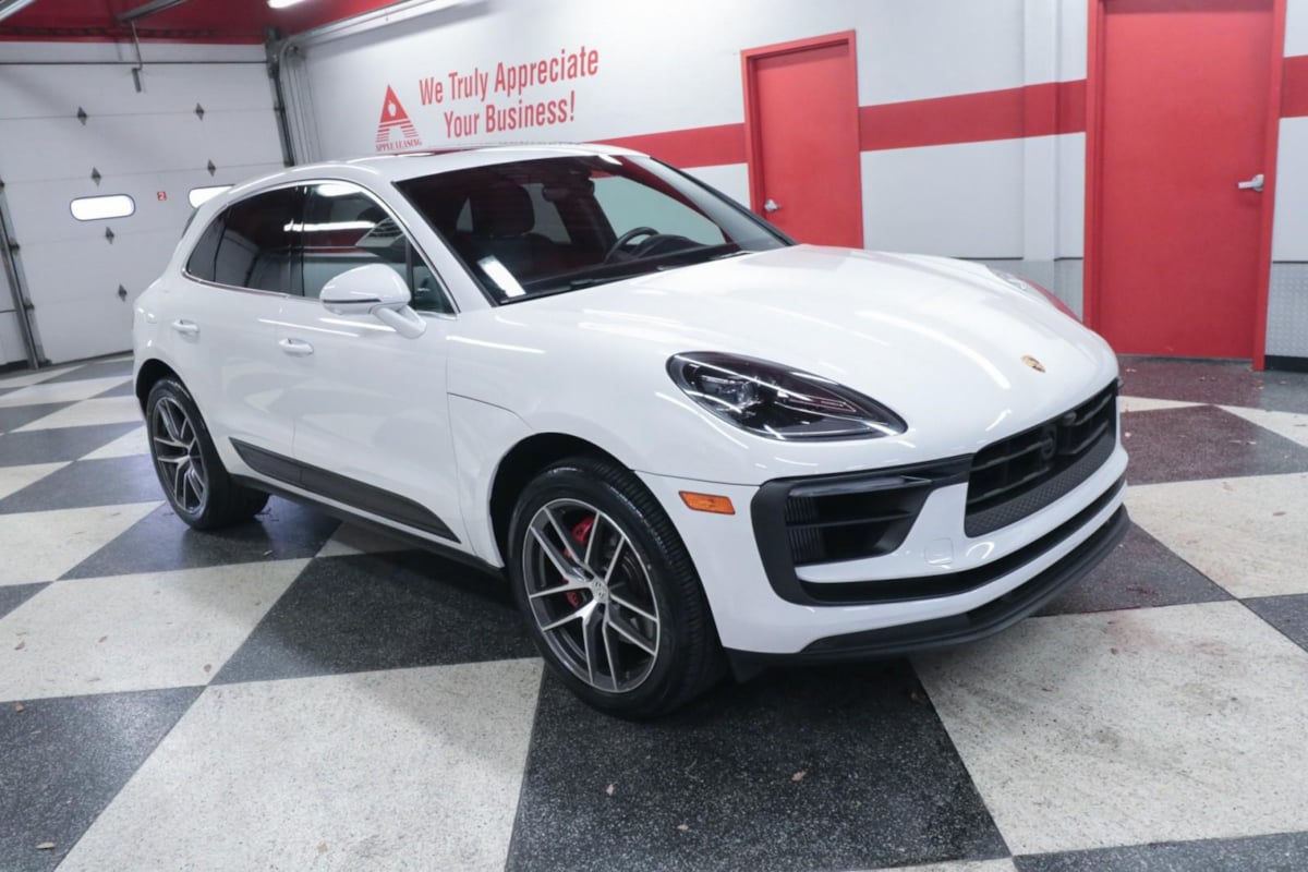 Porsche Macan photo 3