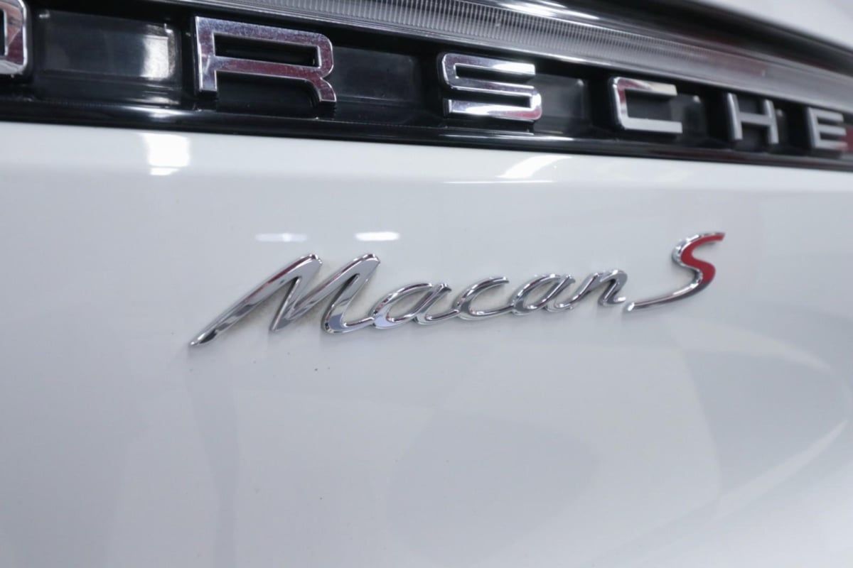 Porsche Macan photo 41
