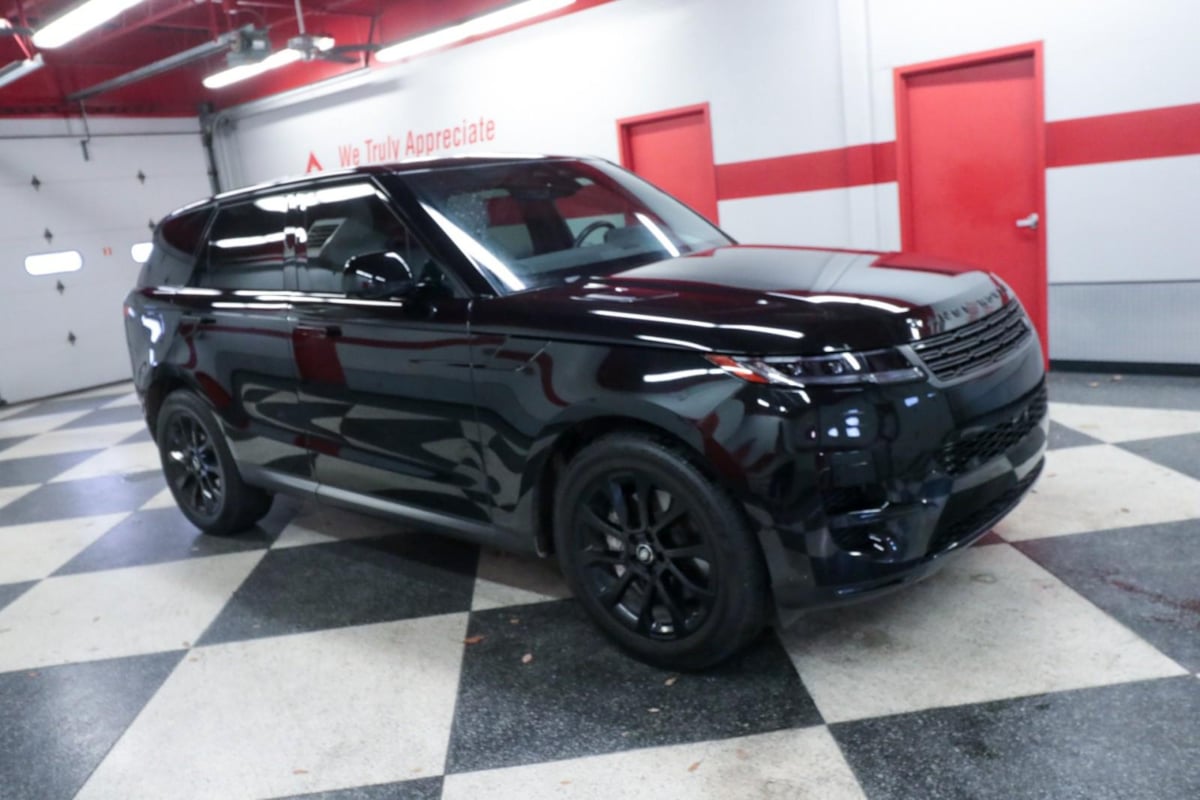 Land Rover Range Rover Sport photo 3