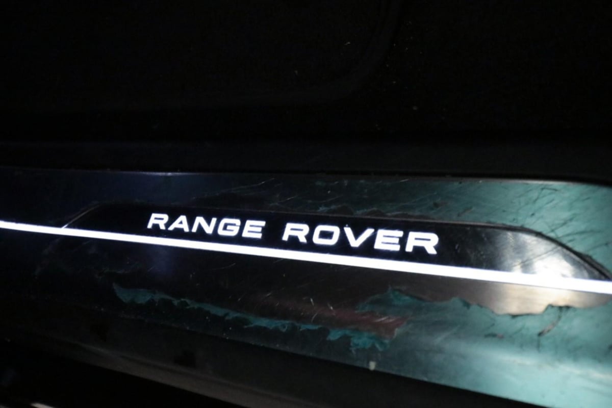 Land Rover Range Rover Sport photo 12