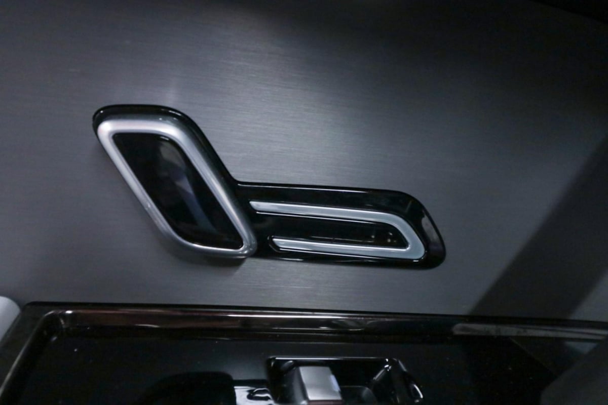 Land Rover Range Rover Sport photo 37