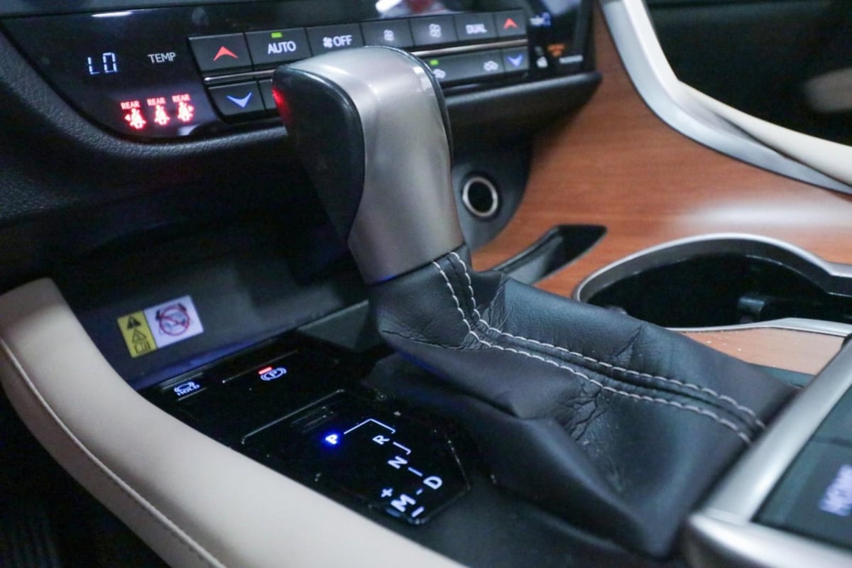 Lexus RX photo 22