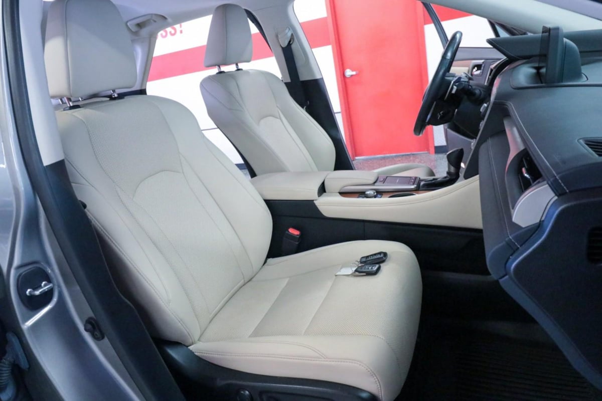 Lexus RX photo 25