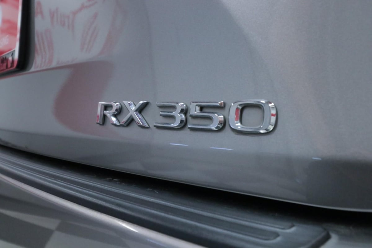 Lexus RX photo 31
