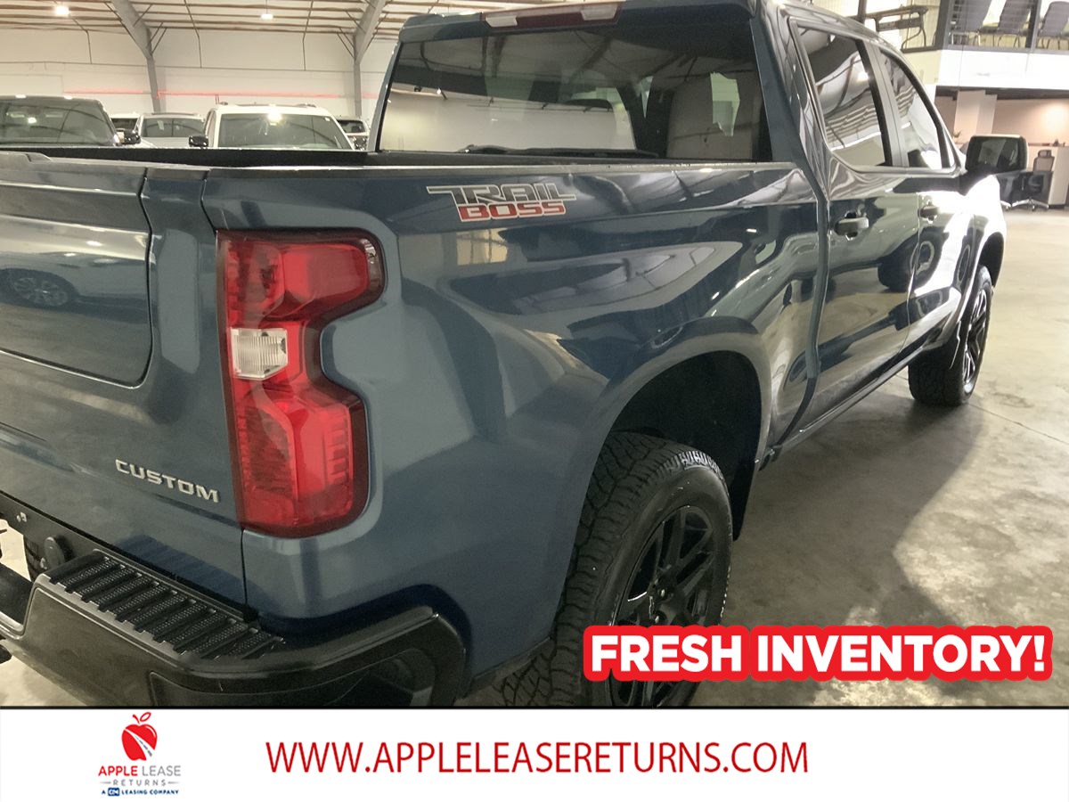 Chevrolet Silverado photo 5