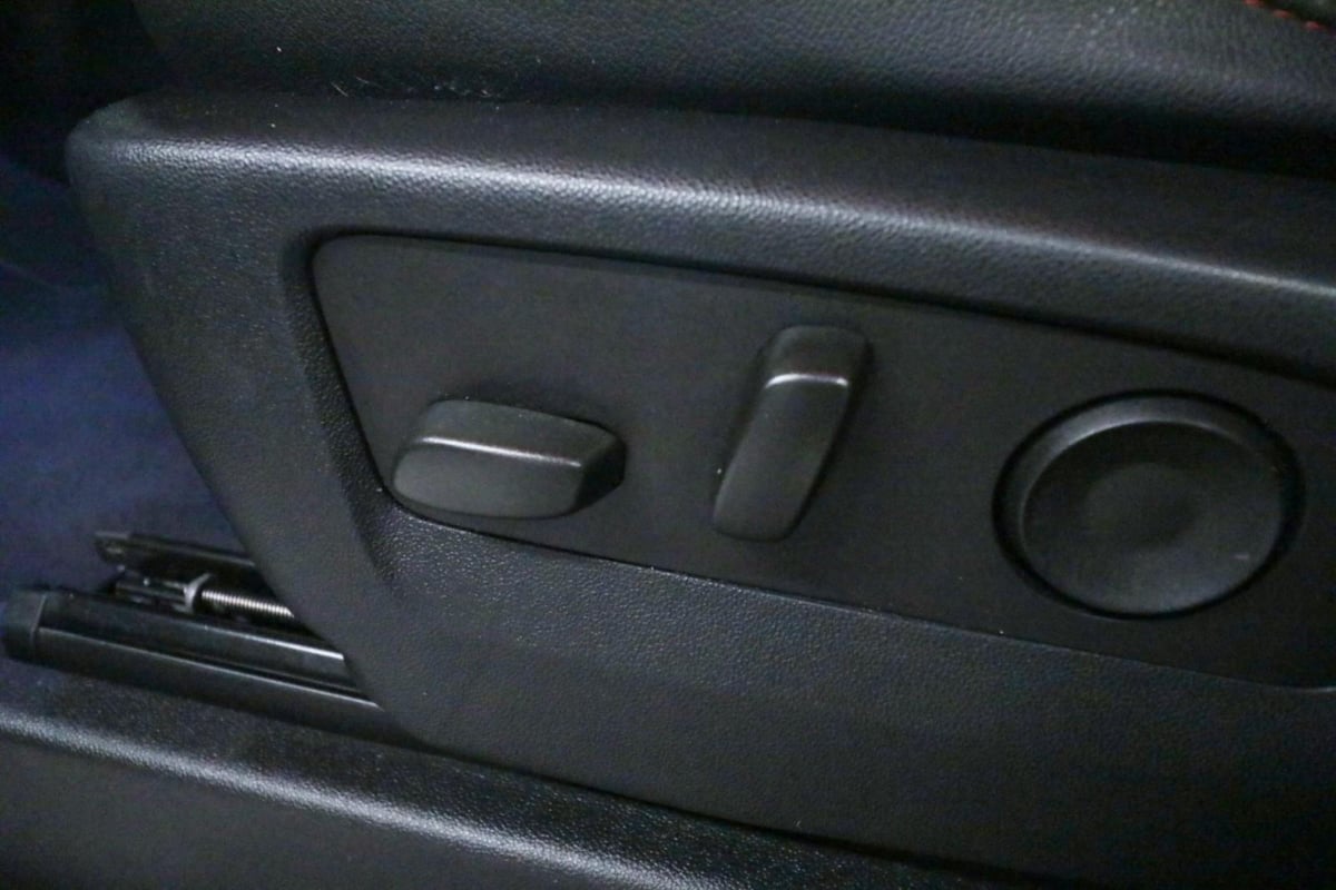Chevrolet Tahoe photo 13