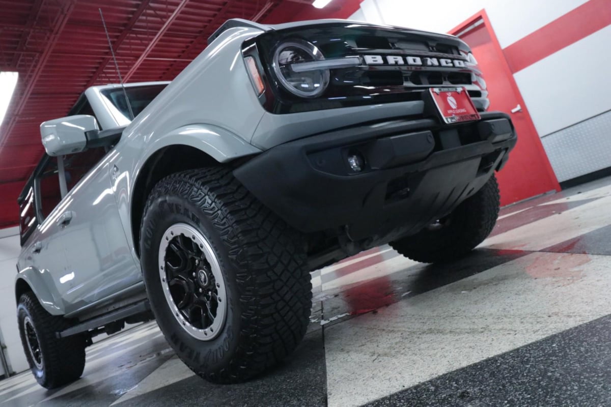 Ford Bronco photo 29