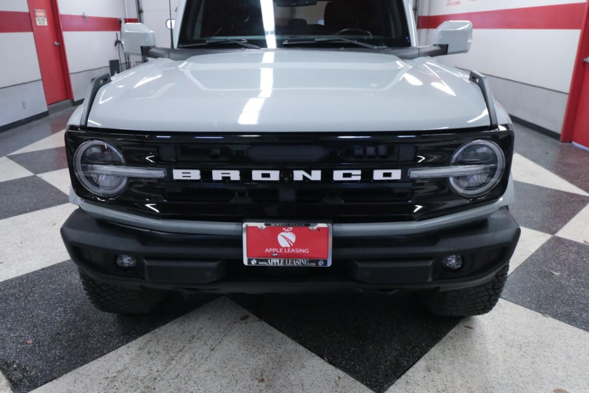 Ford Bronco photo 31