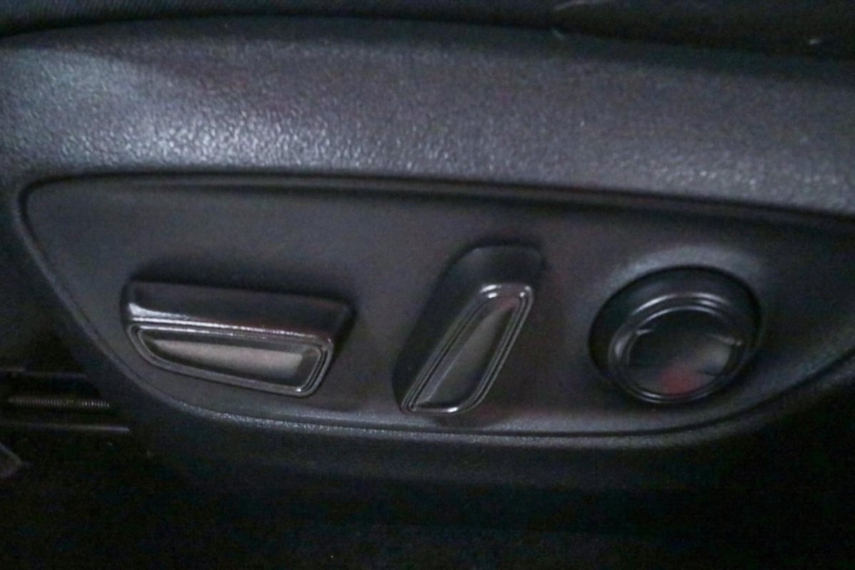 Toyota RAV4 photo 14
