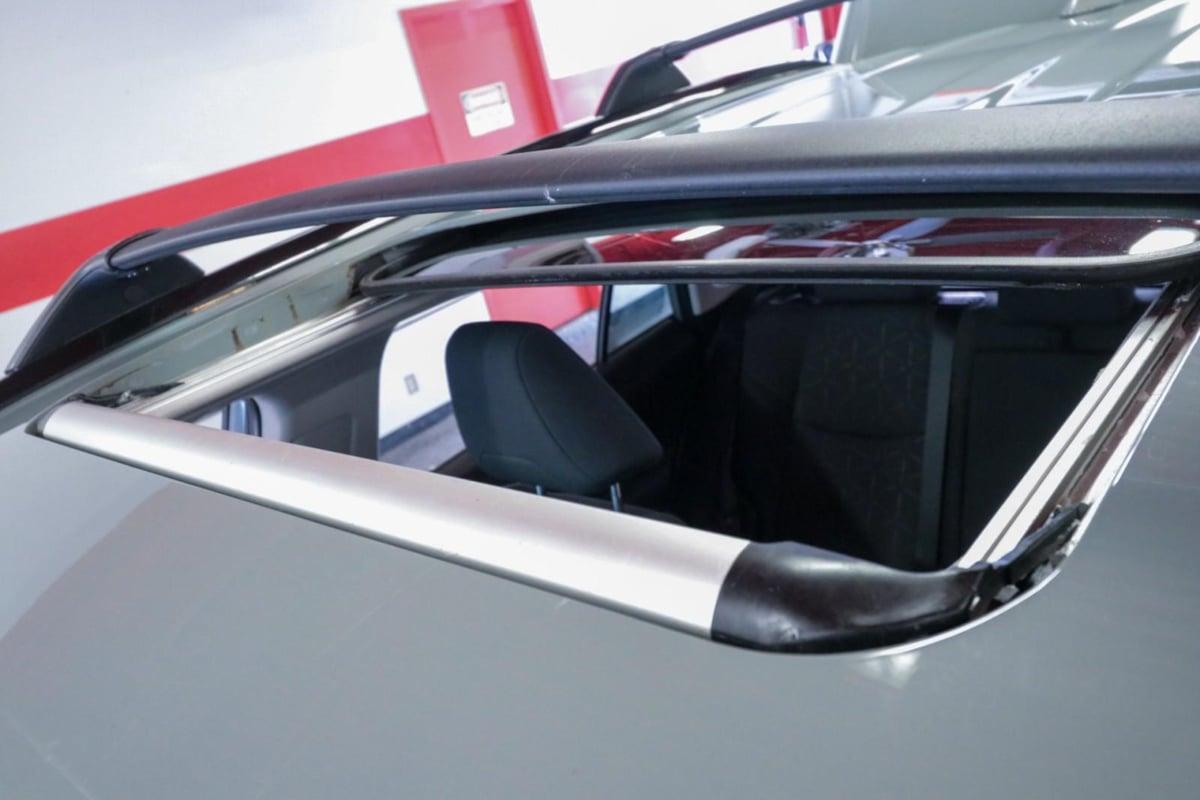 Toyota RAV4 photo 15