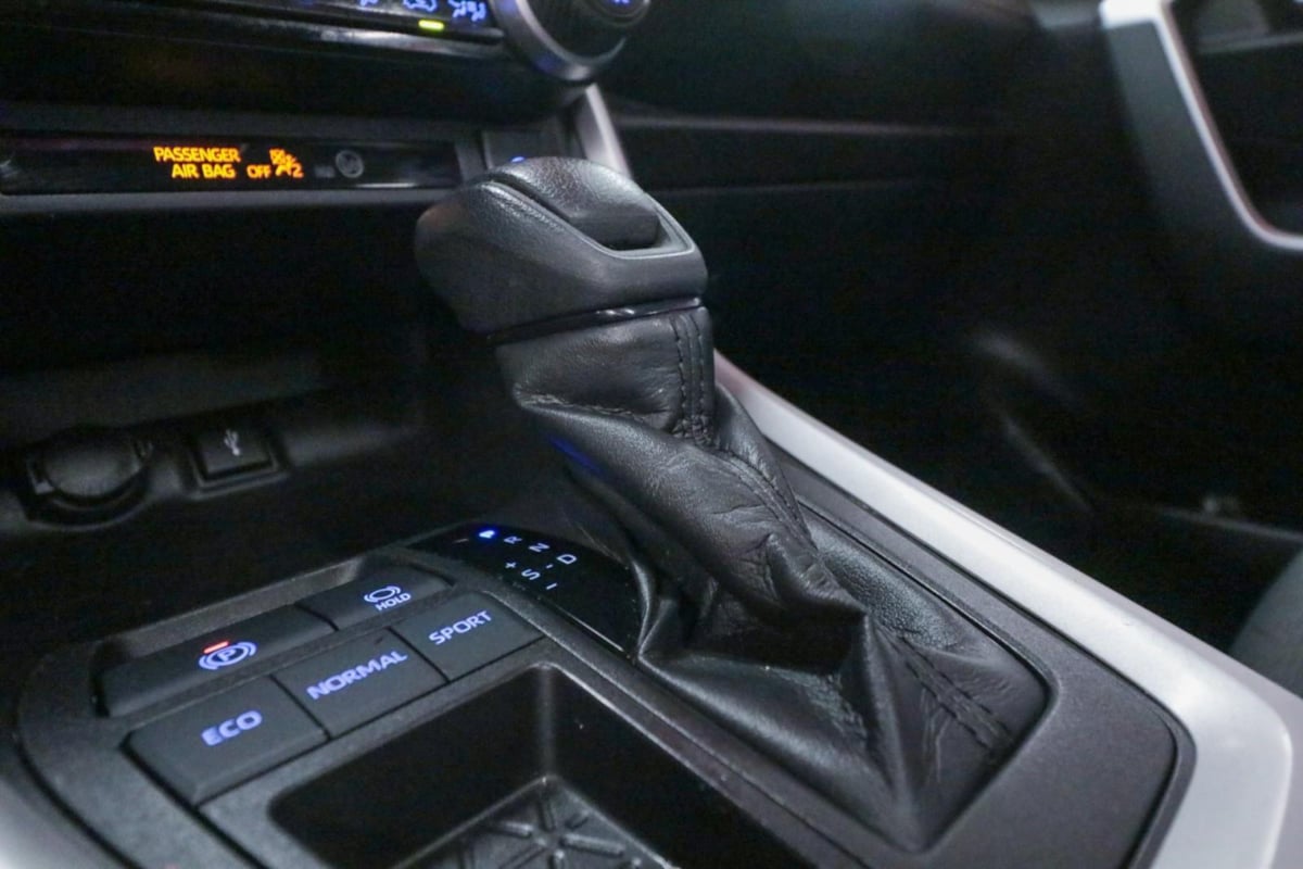 Toyota RAV4 photo 19
