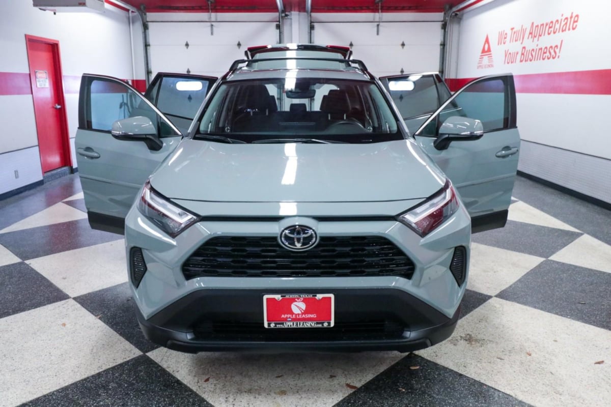 Toyota RAV4 photo 26