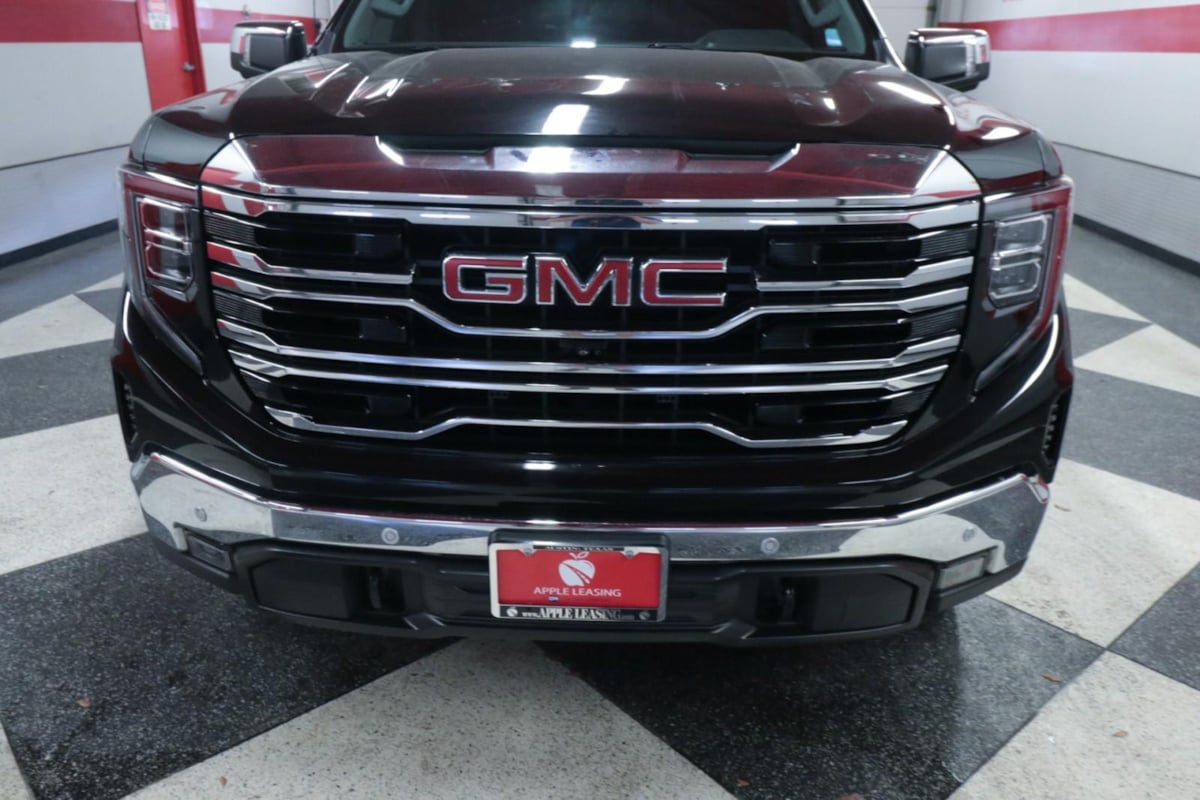 GMC Sierra photo 4
