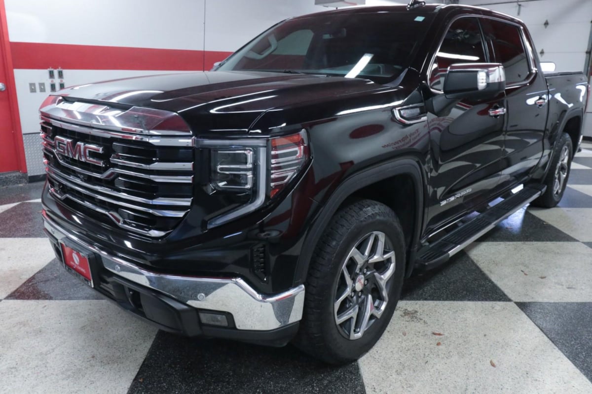GMC Sierra photo 5