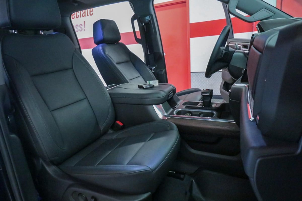 GMC Sierra photo 30