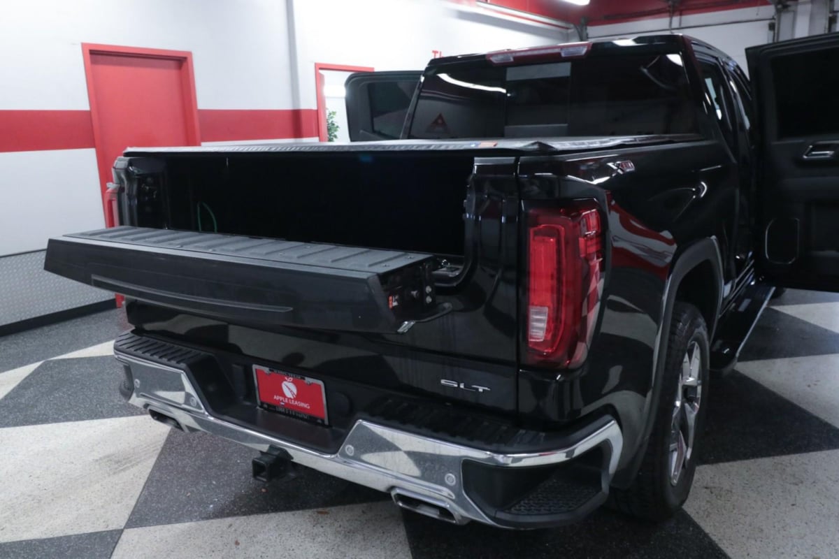 GMC Sierra photo 35