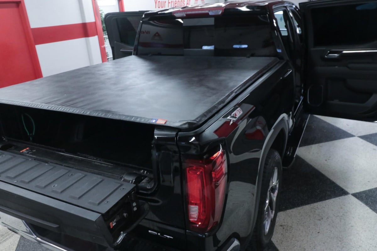GMC Sierra photo 36