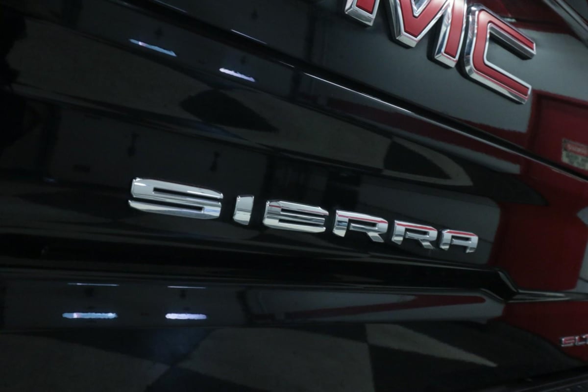 GMC Sierra photo 39