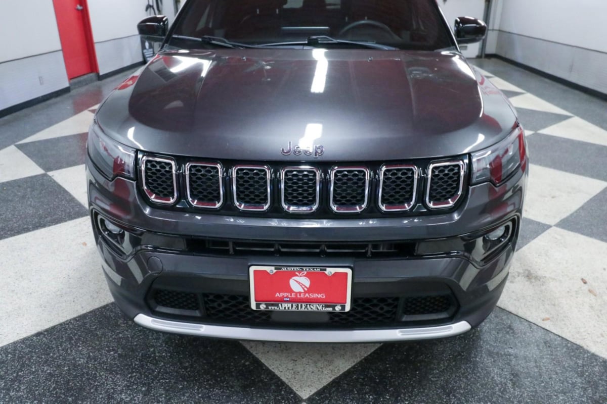 Jeep Compass photo 4
