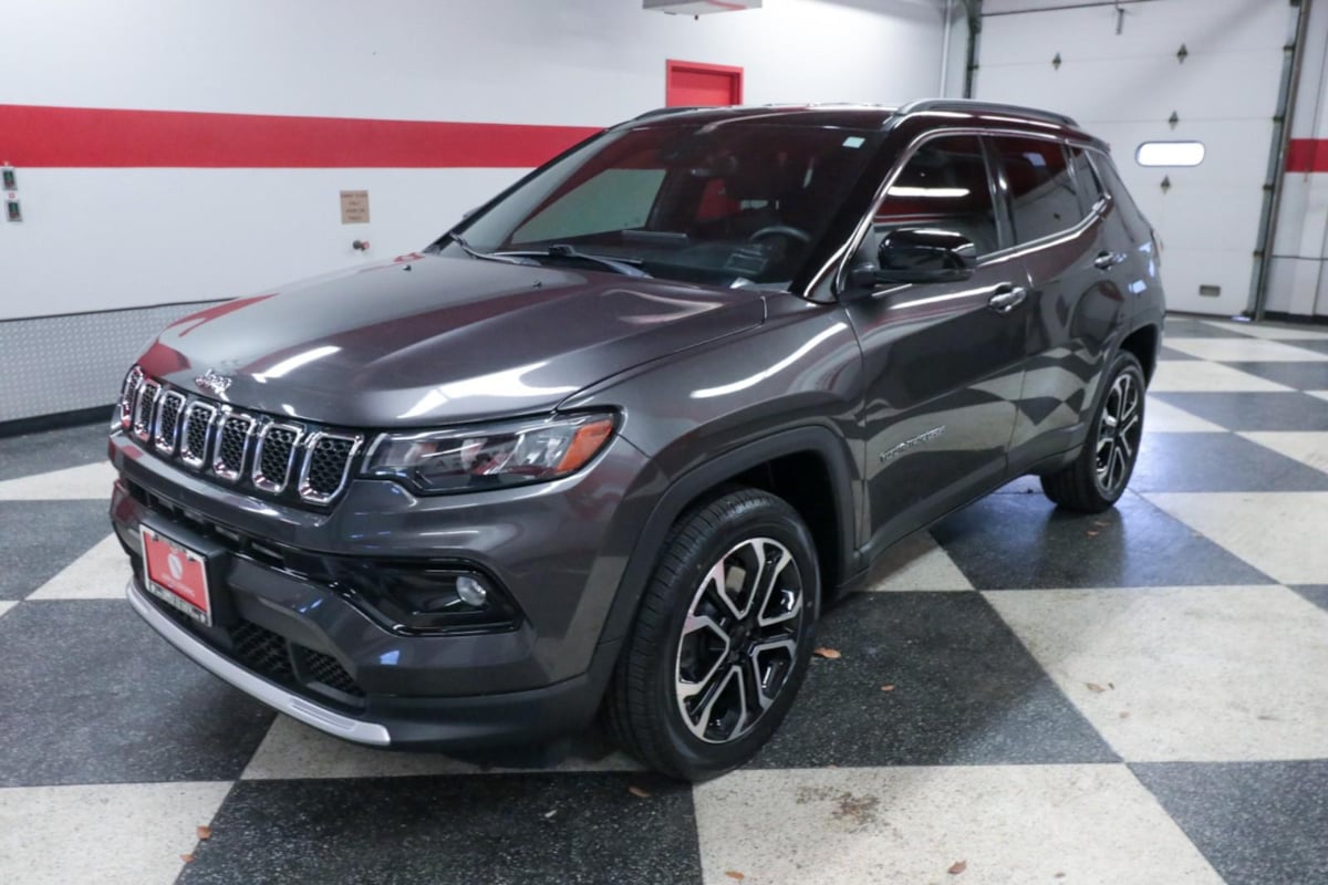 Jeep Compass photo 5
