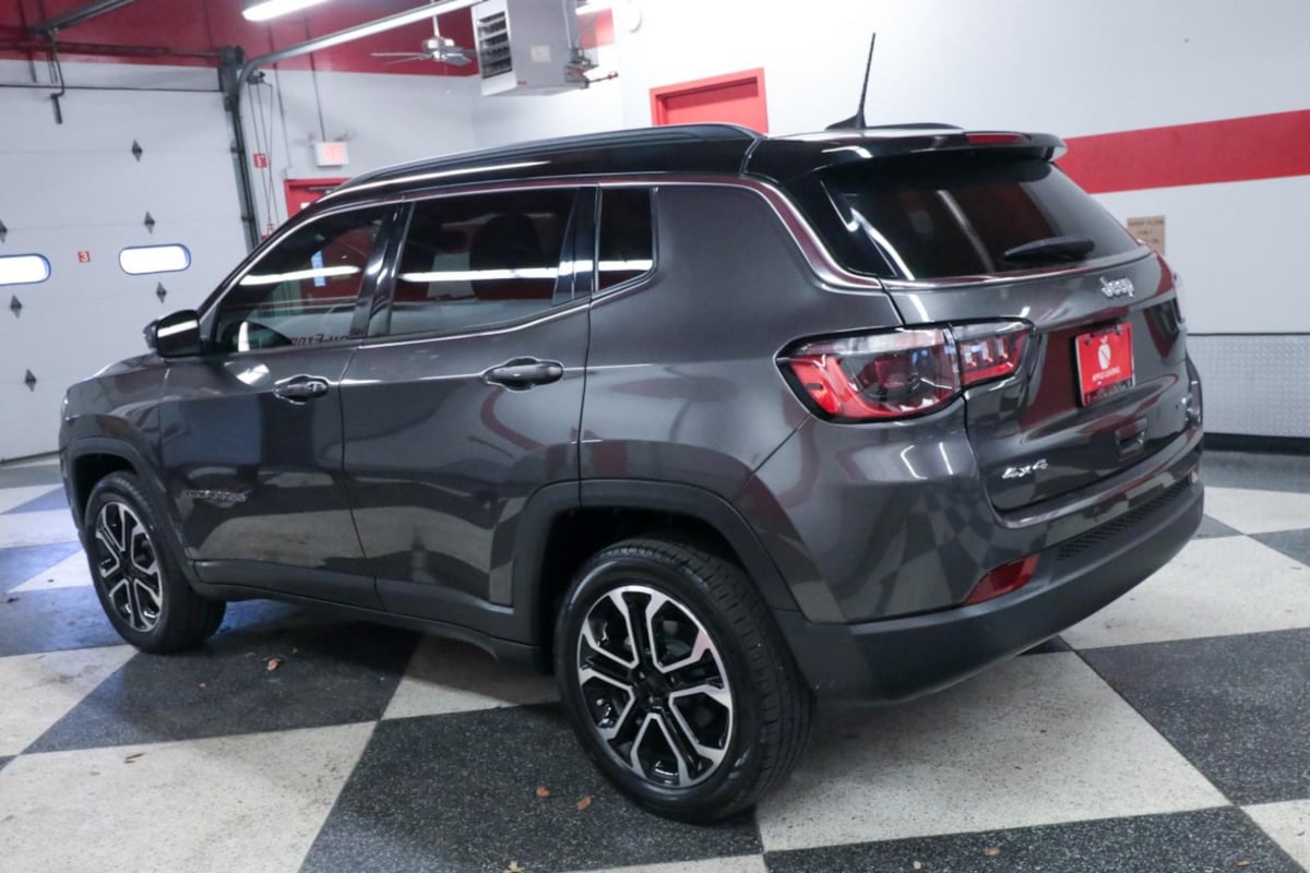 Jeep Compass photo 6