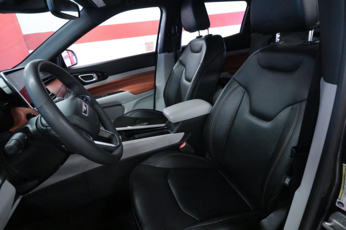 Jeep Compass photo 14