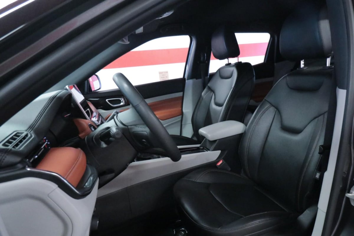 Jeep Compass photo 15