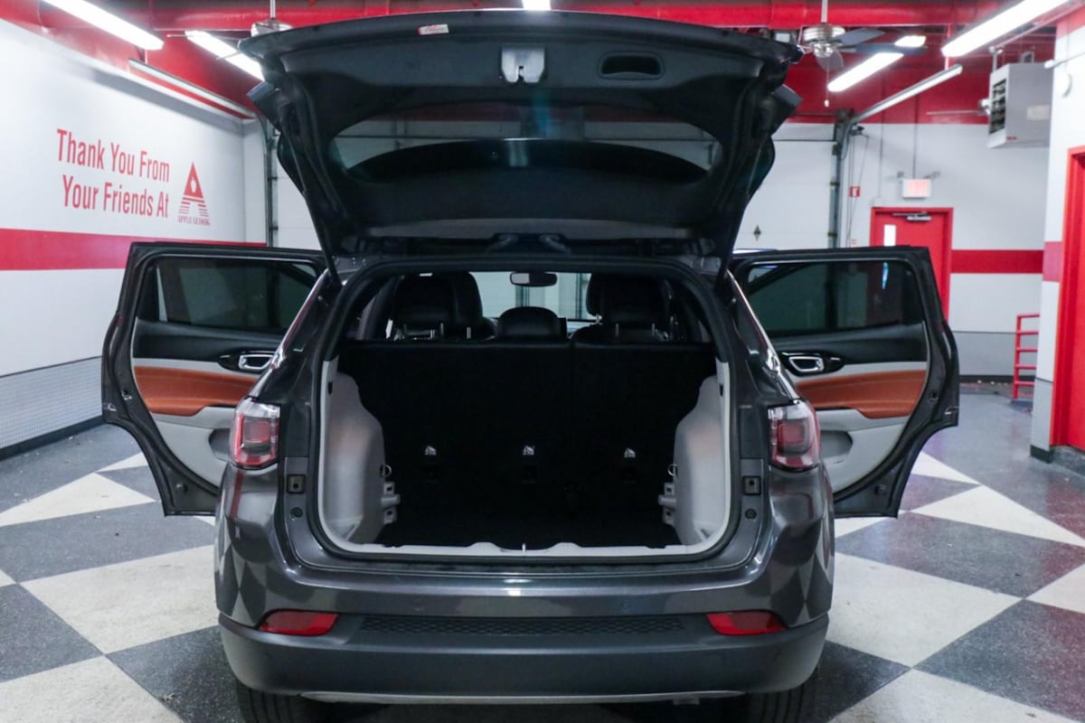Jeep Compass photo 24