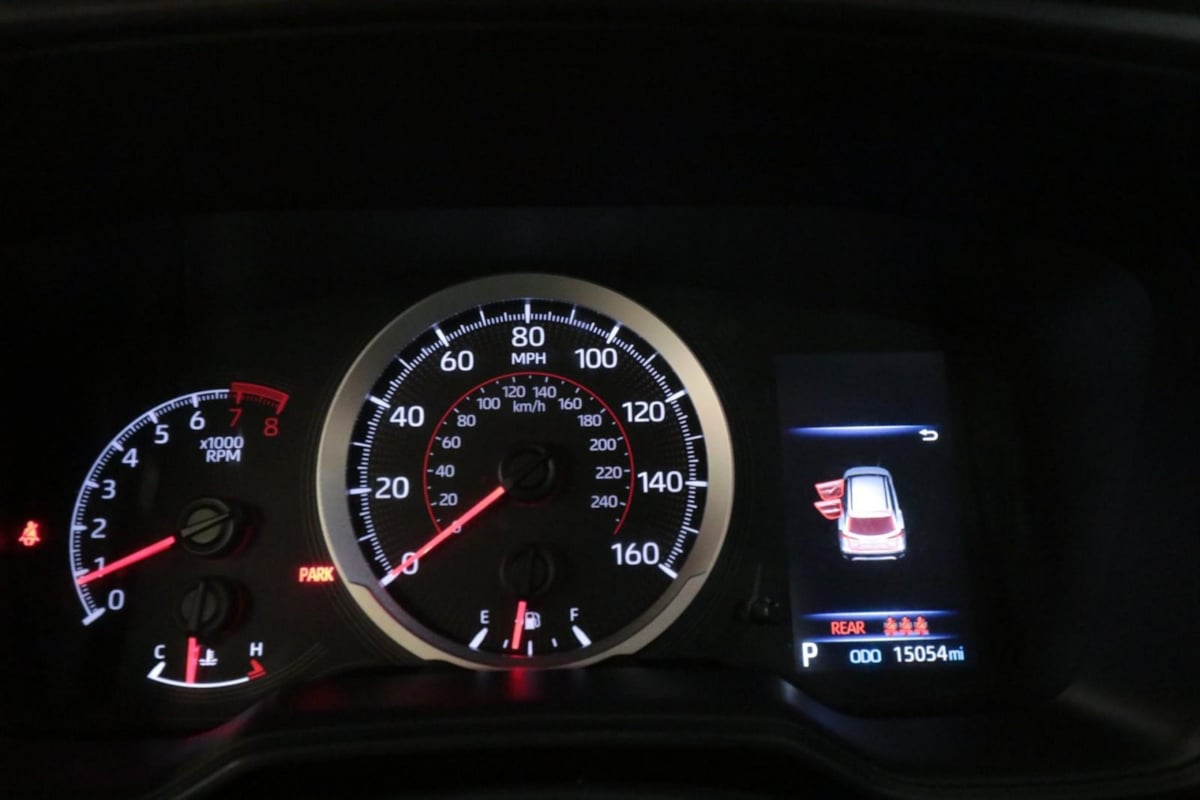 Toyota Corolla Cross photo 14