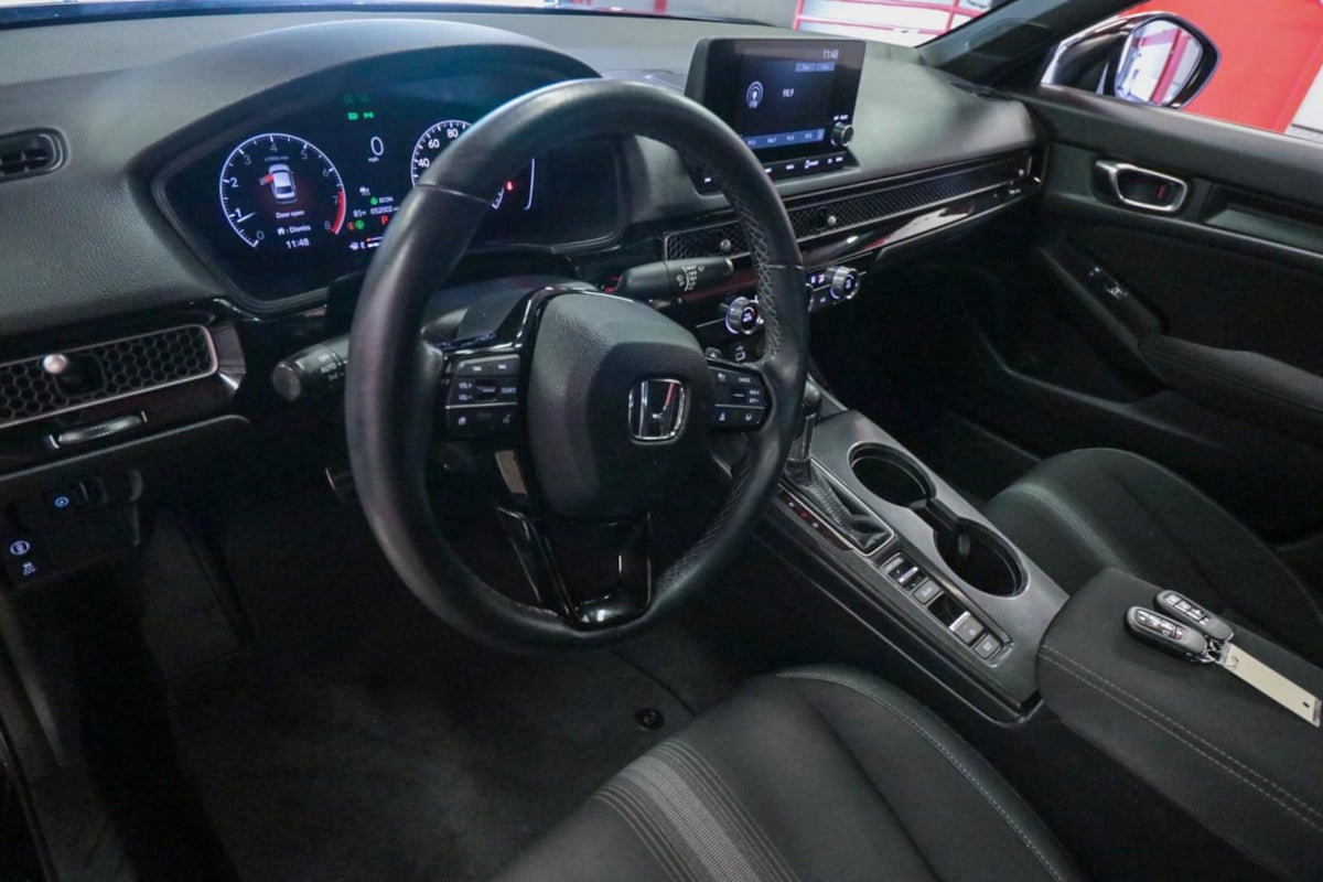 Honda Civic photo 12