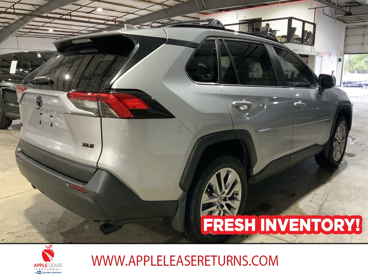 Toyota RAV4 photo 4