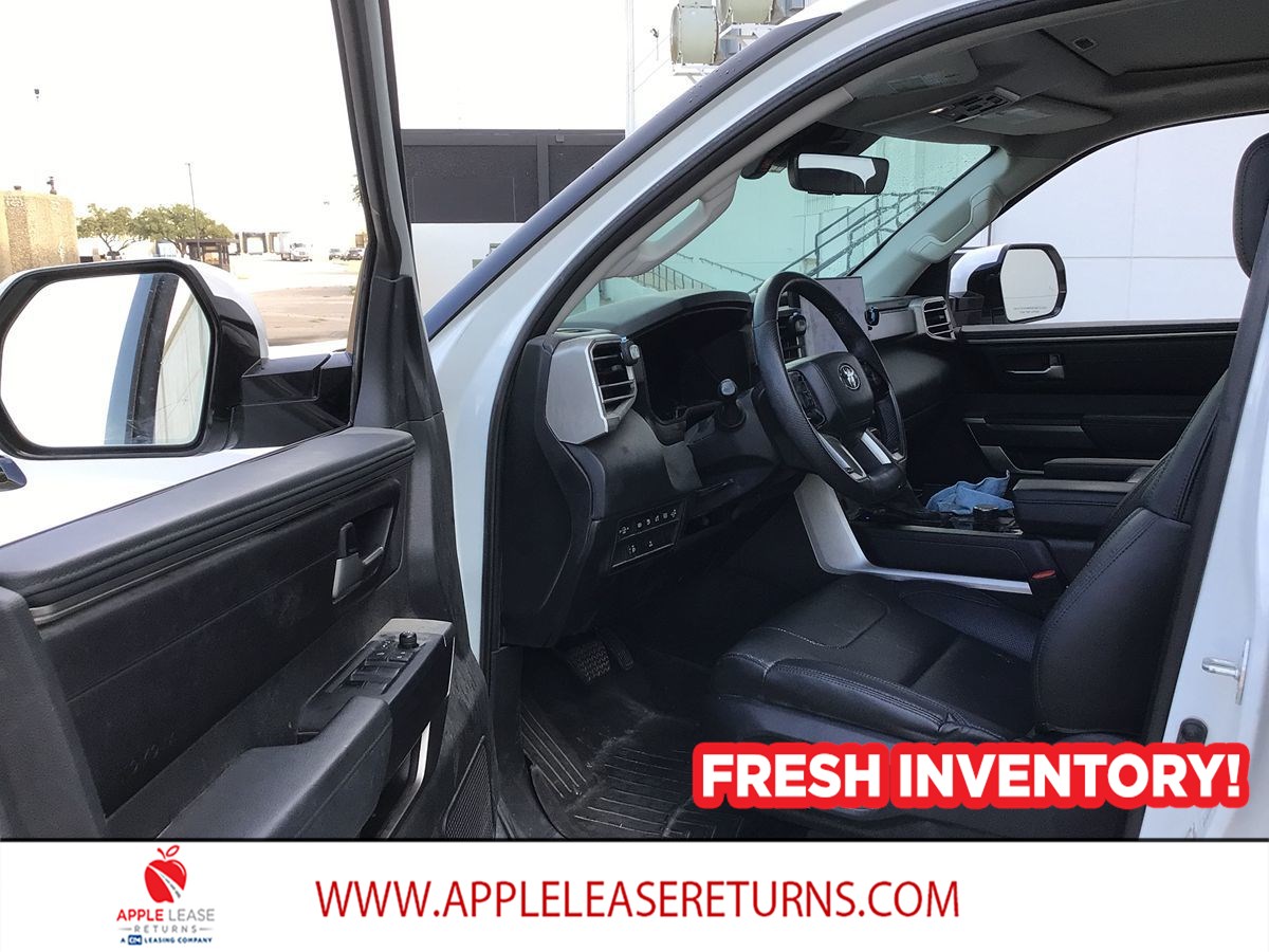 Toyota Sequoia photo 3