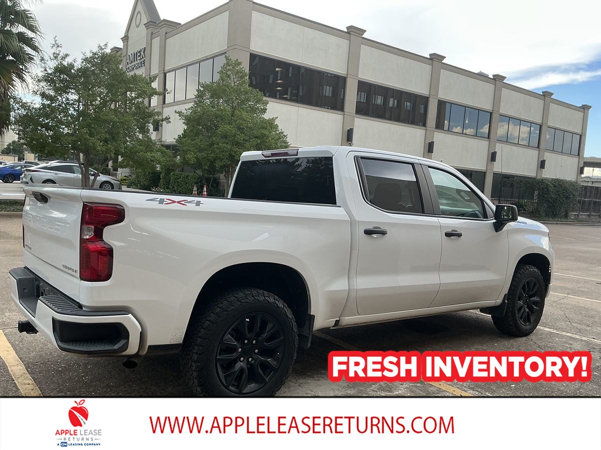Chevrolet Silverado photo 4