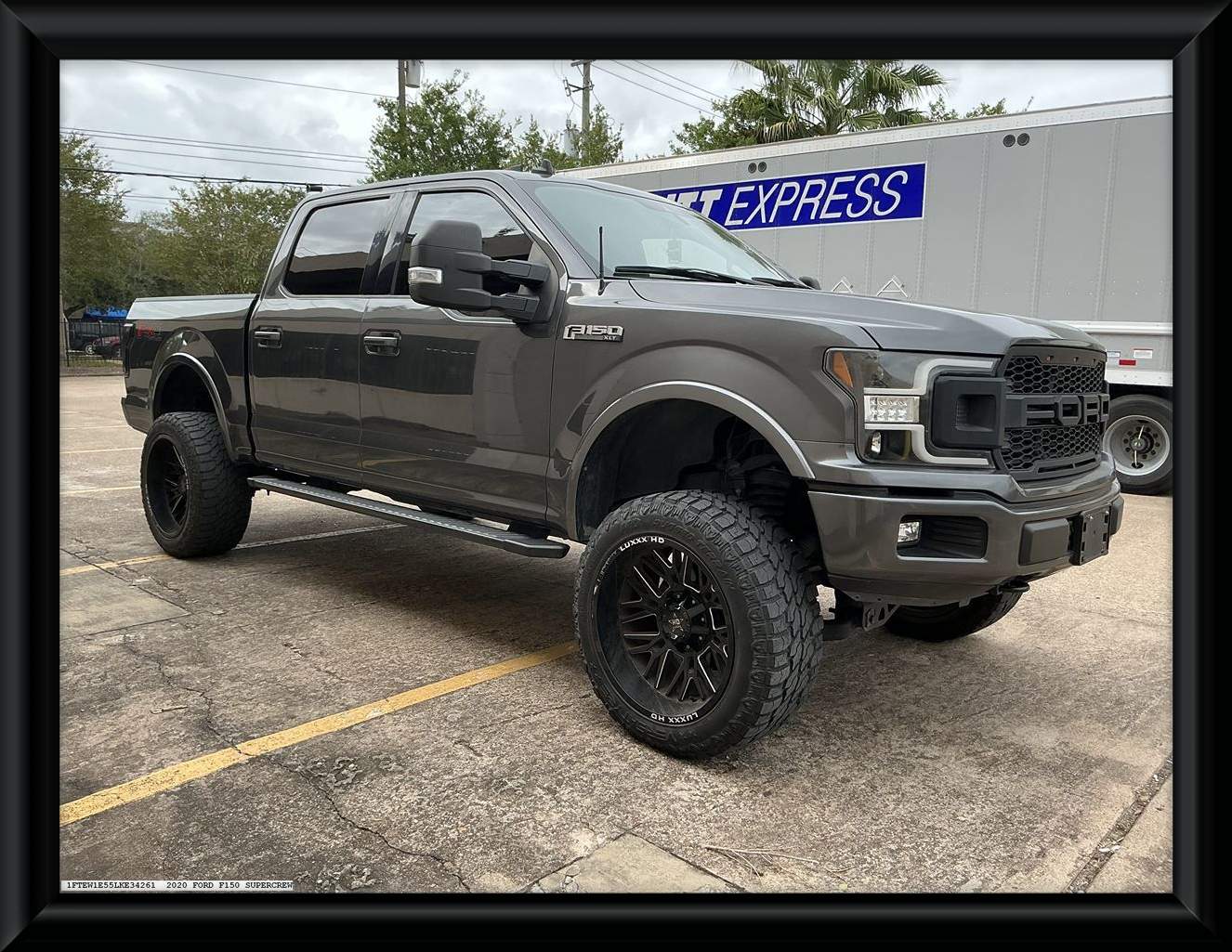 Ford F-150 photo 11