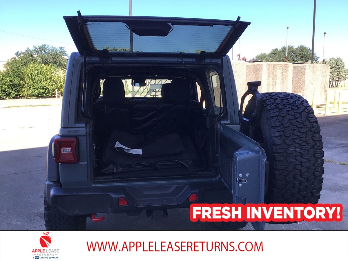 Jeep Wrangler photo 5