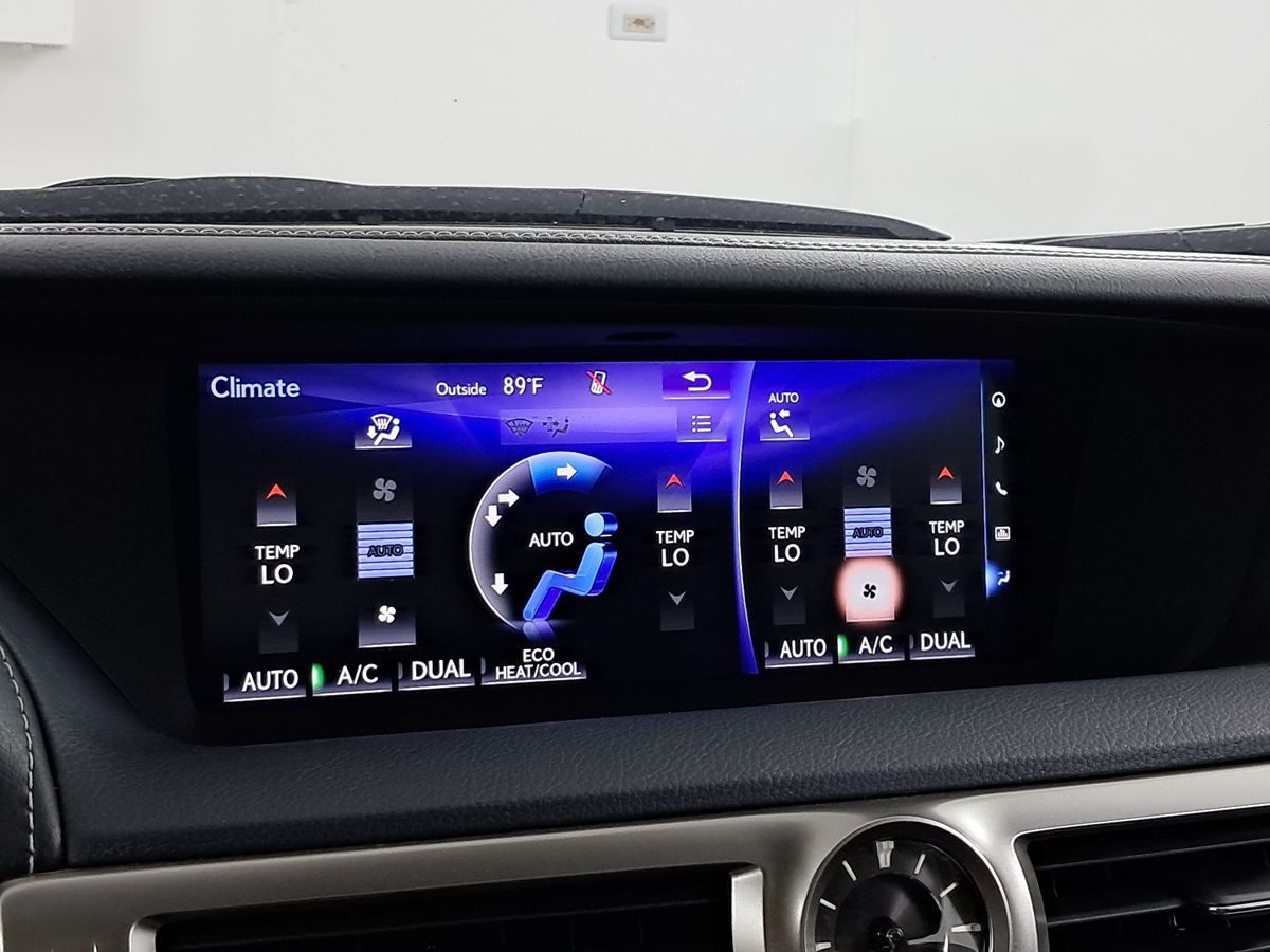 OEM 2013-2014 Lexus GS350 Navigation Display Radio Controller Mouse Pad – New