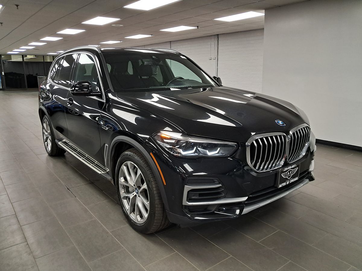 2023 BMW X5 45e photo 2