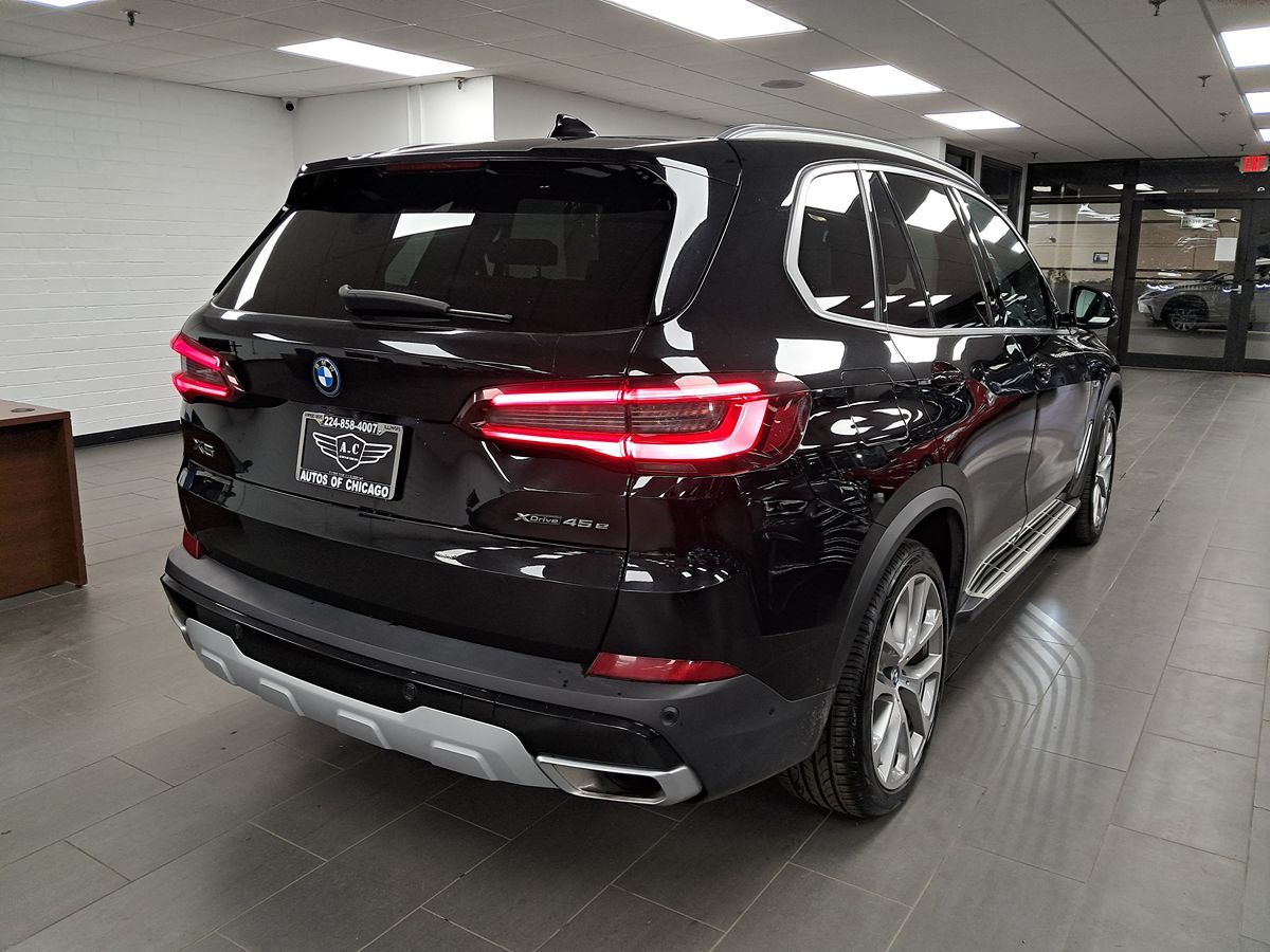 2023 BMW X5 45e photo 3