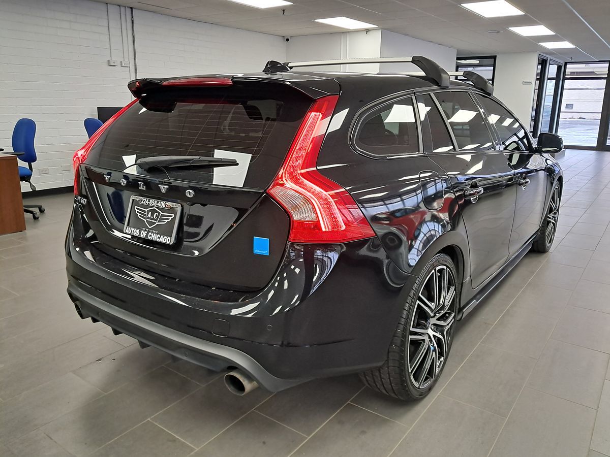 2018 Volvo V60 Polestar AWD photo 3