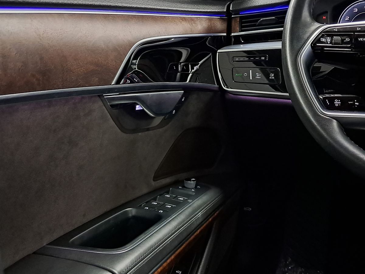 2021 Audi A8 Base - Photo 17